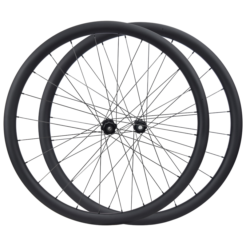Disc brake carbon wheel
